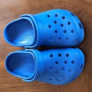 Blue Crocs J 2